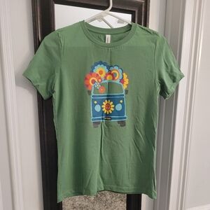 Green Short Sleeve Tee with Retro Graphic